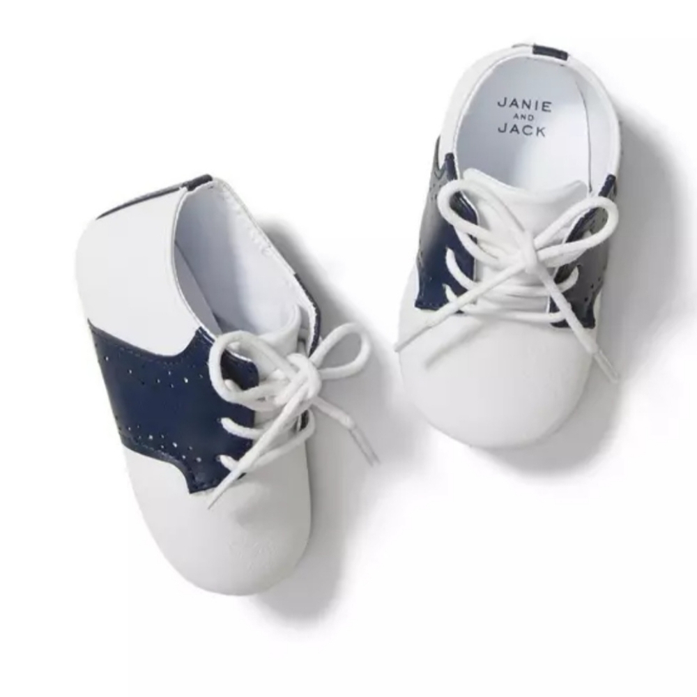 Janie and Jack White and Blue Saddle Crib Shoes